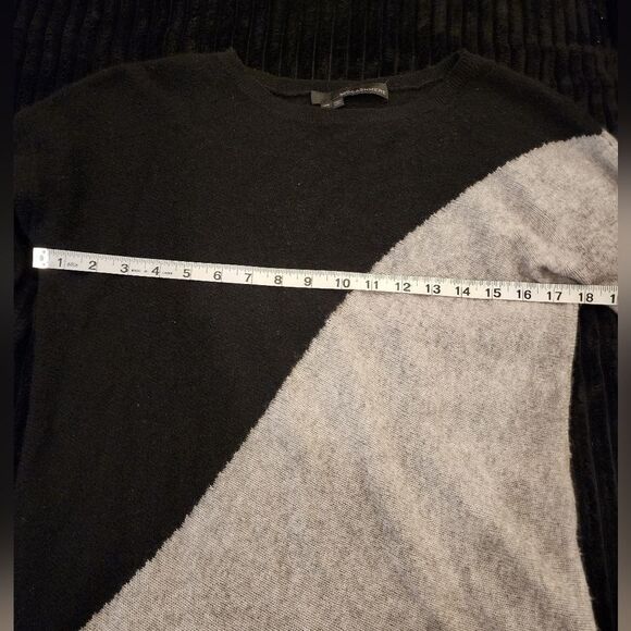 Cashmere Sweater - Picture 8 of 8